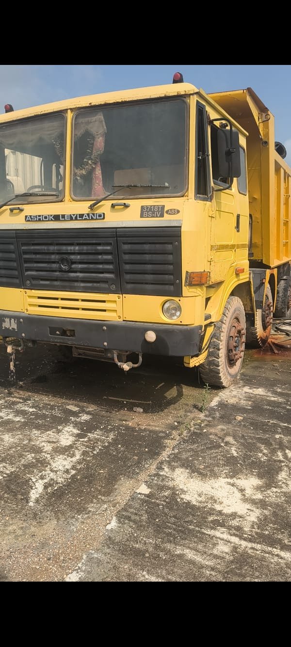 Standard Excavator 8T